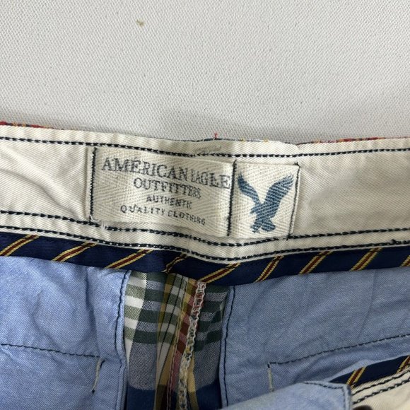 VTG American Eagle Outfitters Mens Longer Length Shorts Size 30 Multicolor Plaid - Picture 7 of 9